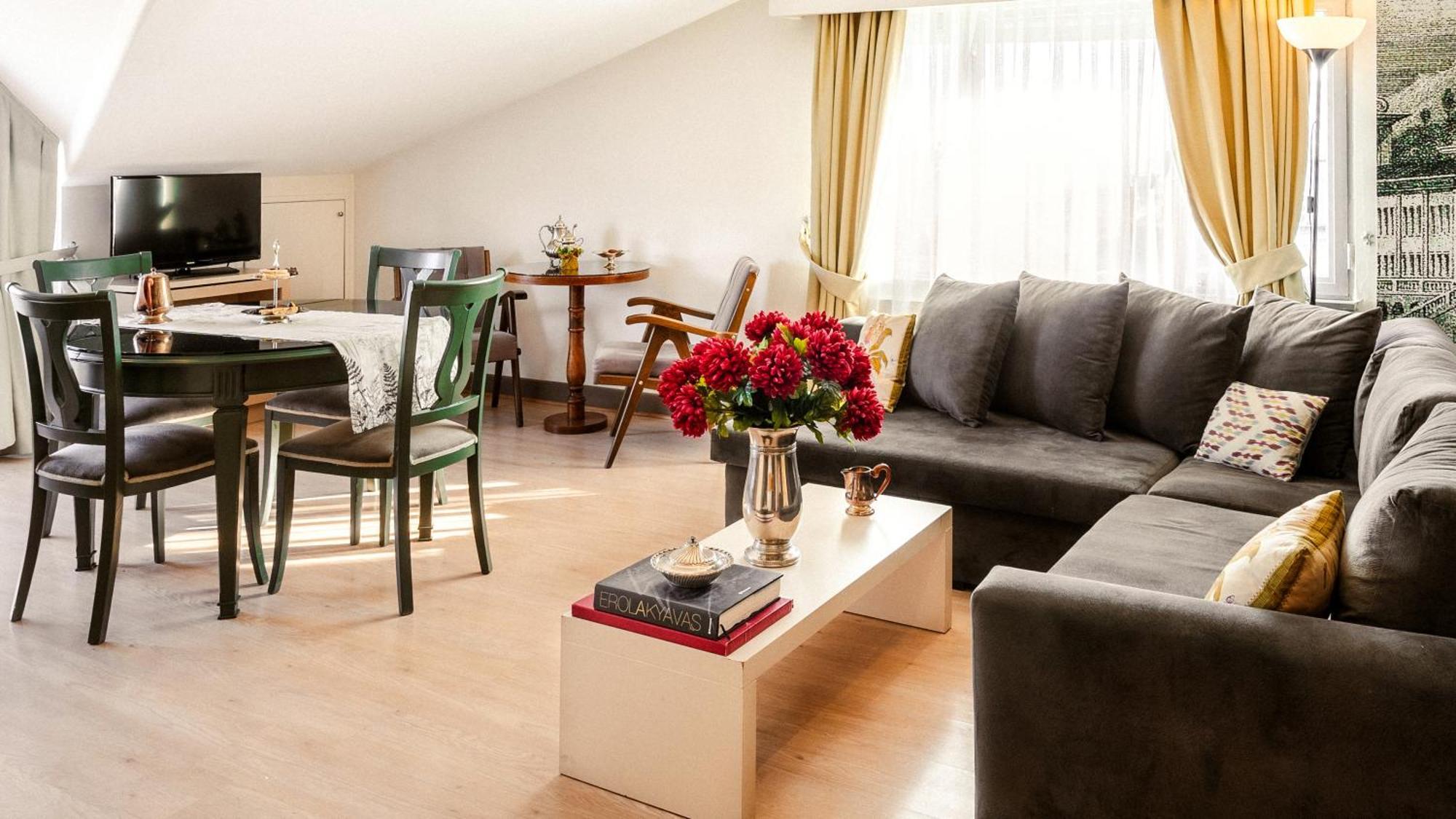 Cheya Besiktas Bosphorus Center & Otel 3*